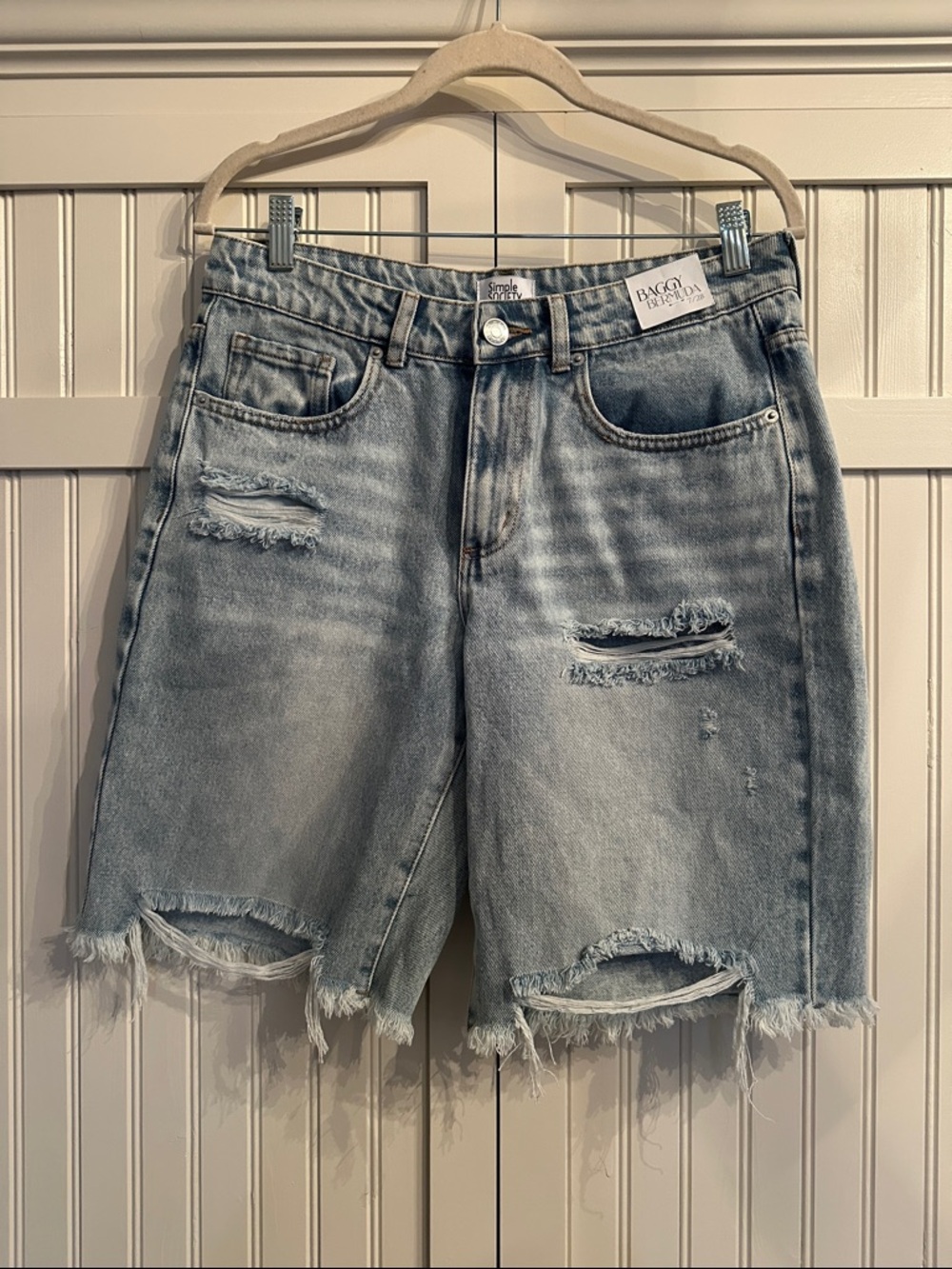 Simple Society Light Wash Distressed Denim Bermuda Shorts - Casual Mid-Rise 7/28